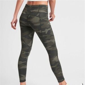 Athleta Green Camo Print Leggings